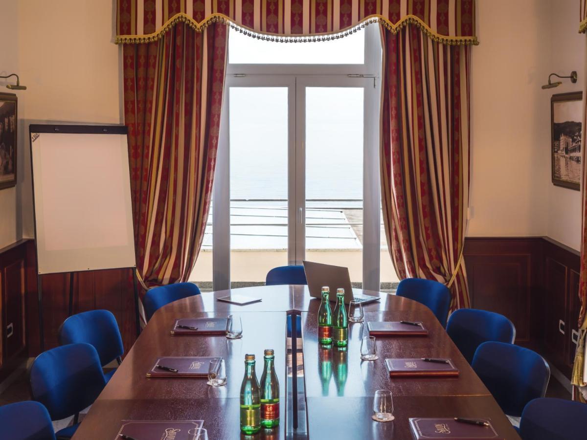 Hotel Savoy 오파티아 외부 사진